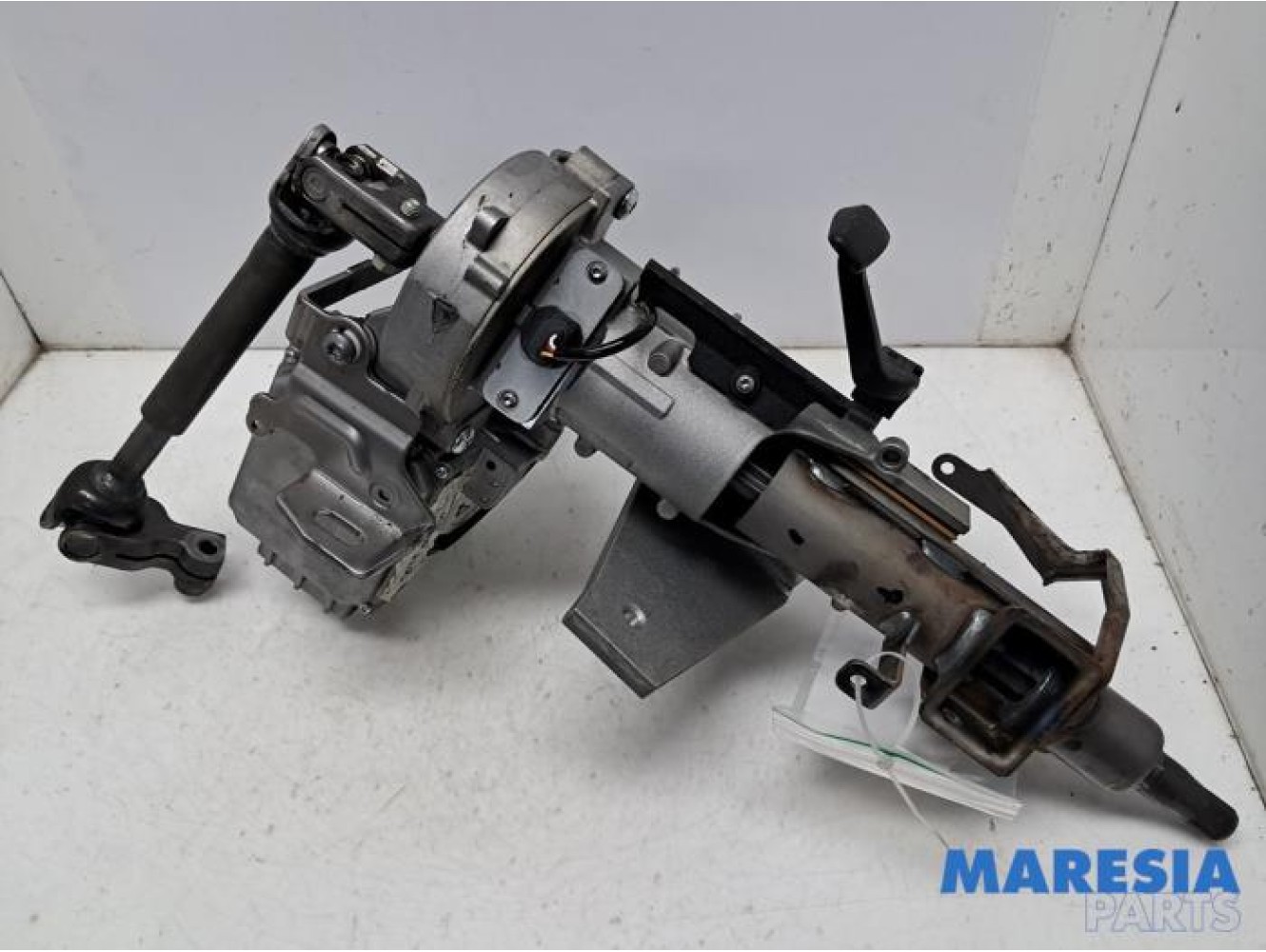 Renault - Captur - Steering column housing