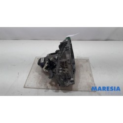 Renault - Captur - Gearbox