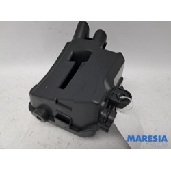 Renault - Captur - Fuse box