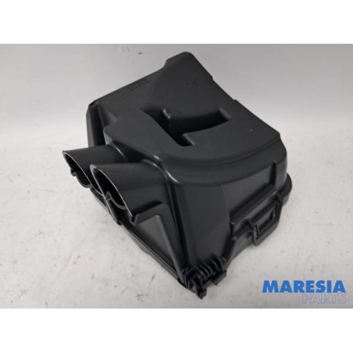 Renault - Captur - Fuse box