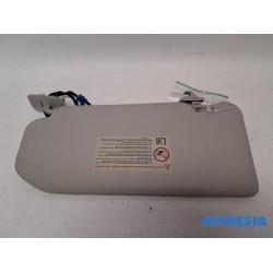 Citroen - C4 - Zonneklep
