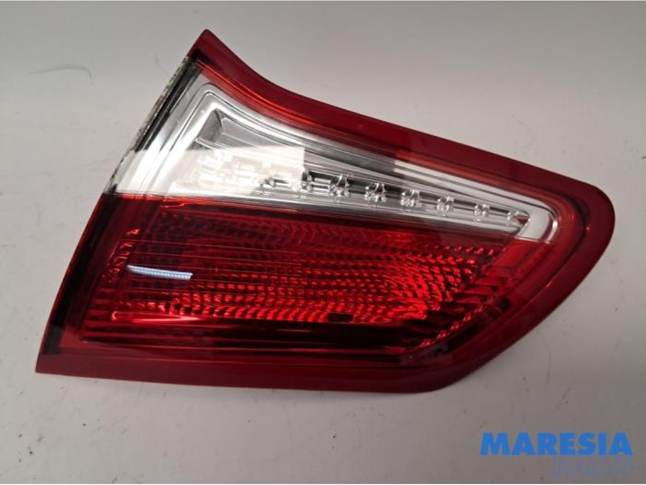 Citroen - C4 - Tailgate reflector, right