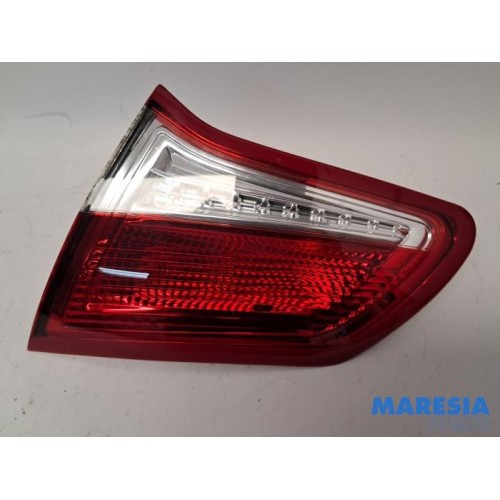 Citroen - C4 - Tailgate reflector, right