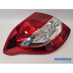 Citroen - C4 - Taillight, left
