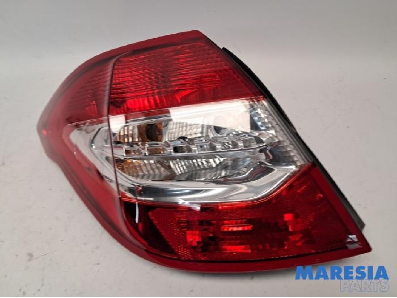 Citroen - C4 - Taillight, left