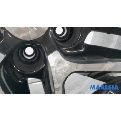 Peugeot - 308 - Sportvelgenset + banden