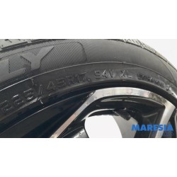 Peugeot - 308 - Sportvelgenset + banden