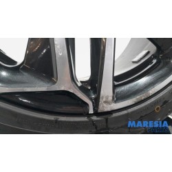Peugeot - 308 - Sportvelgenset + banden