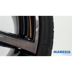 Peugeot - 308 - Sportvelgenset + banden