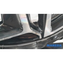 Peugeot - 308 - Sportvelgenset + banden