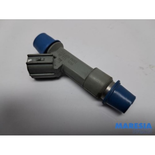 Peugeot - 107 - Injector (petrol injection)