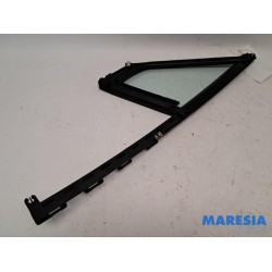 Citroen - C4 - Quarter light, front right