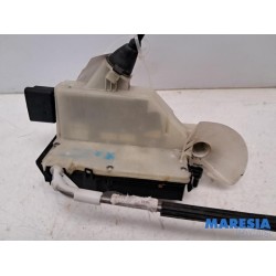 Citroen - C4 - Door lock mechanism 4-door, front left