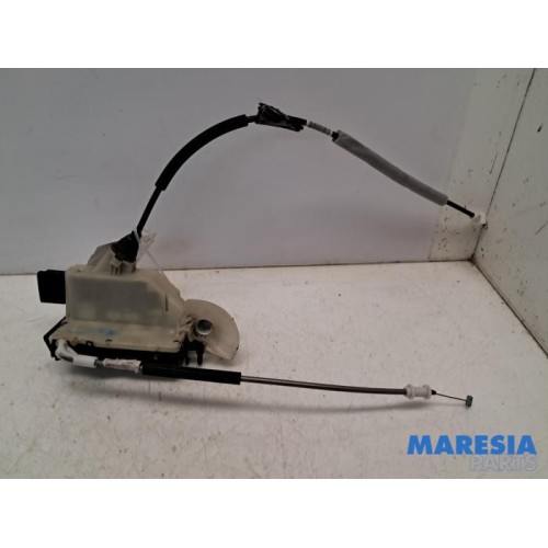 Citroen - C4 - Door lock mechanism 4-door, front left