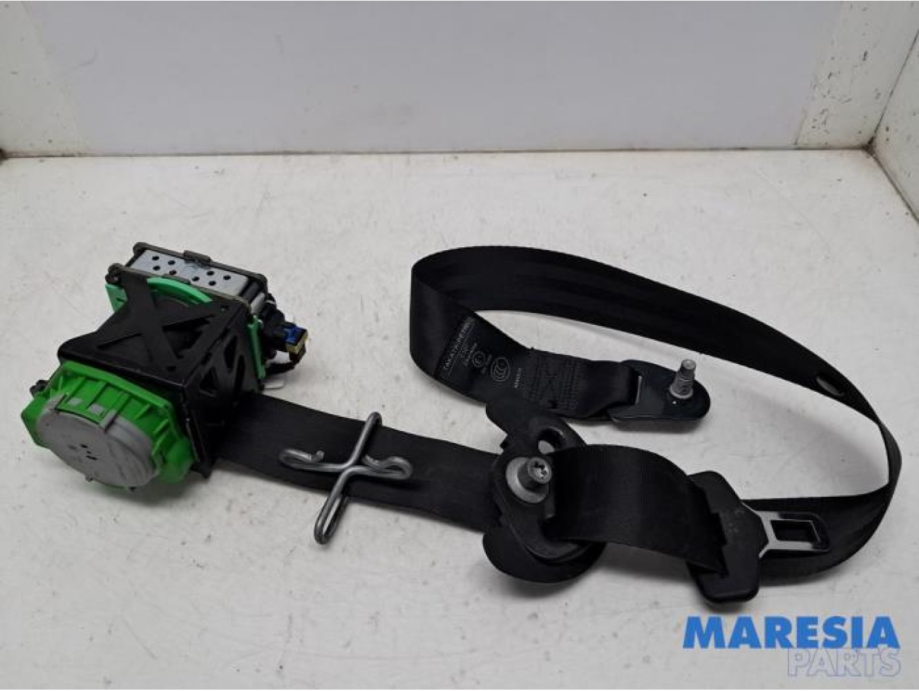 Citroen - C4 - Front seatbelt, left