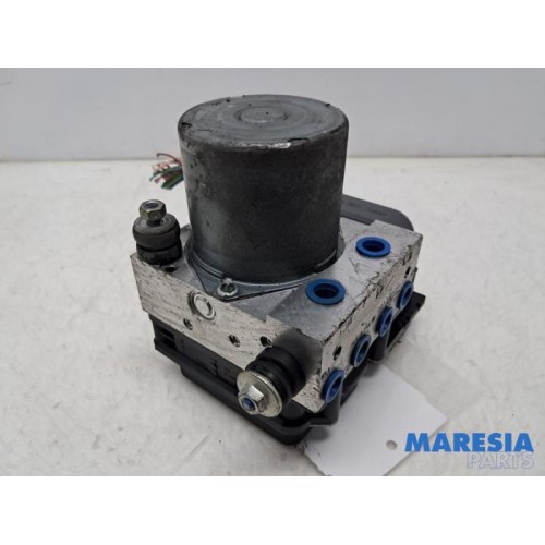 Peugeot - 308 - ABS pump