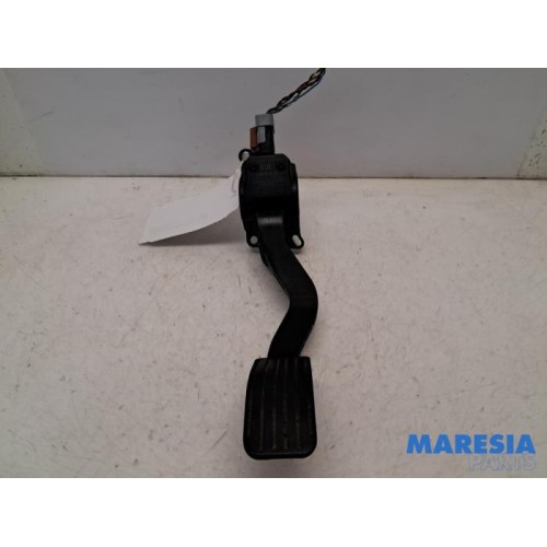 Citroen - C4 - Gaspedalposition Sensor