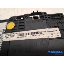 Citroen - C4 - Fuse box