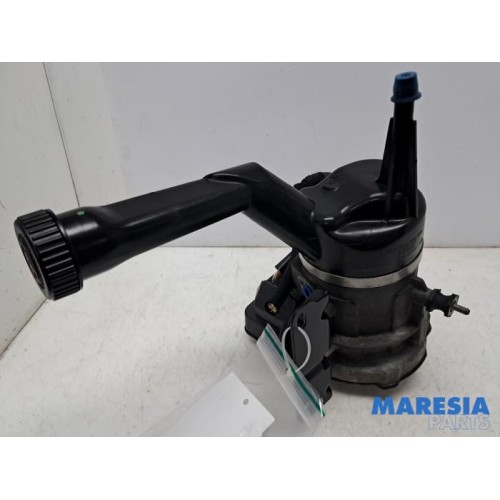 Peugeot - 308 - Power steering pump