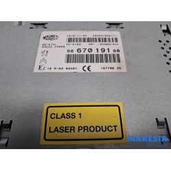 Citroen - C4 - Radio