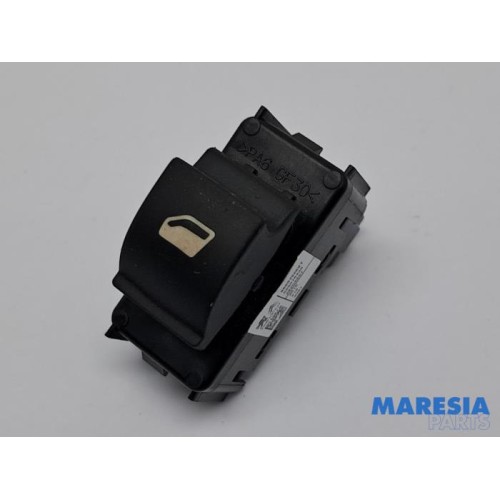 Citroen - C4 - Electric window switch