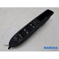 Citroen - C4 - Multi-functional window switch