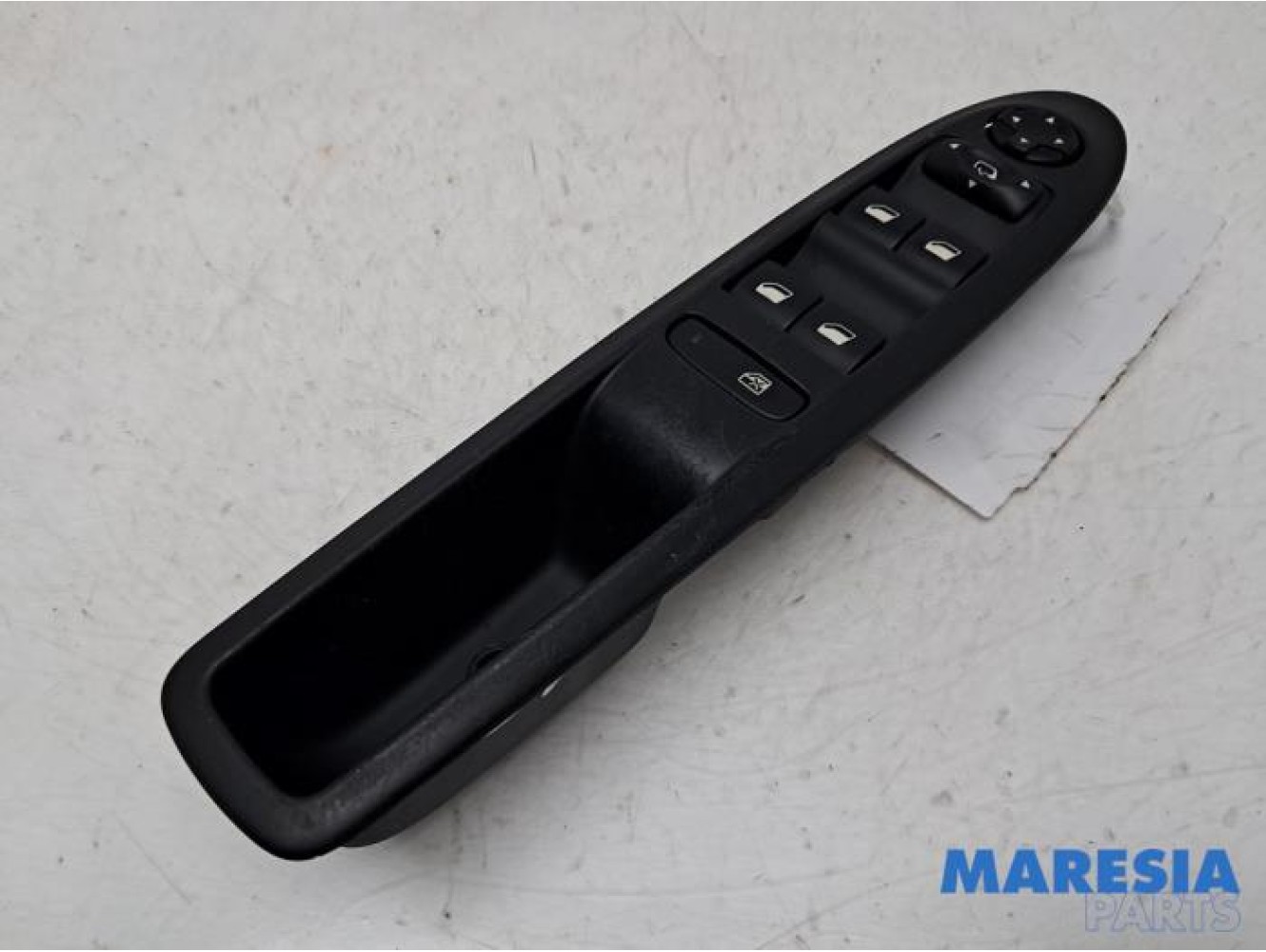 Citroen - C4 - Multi-functional window switch