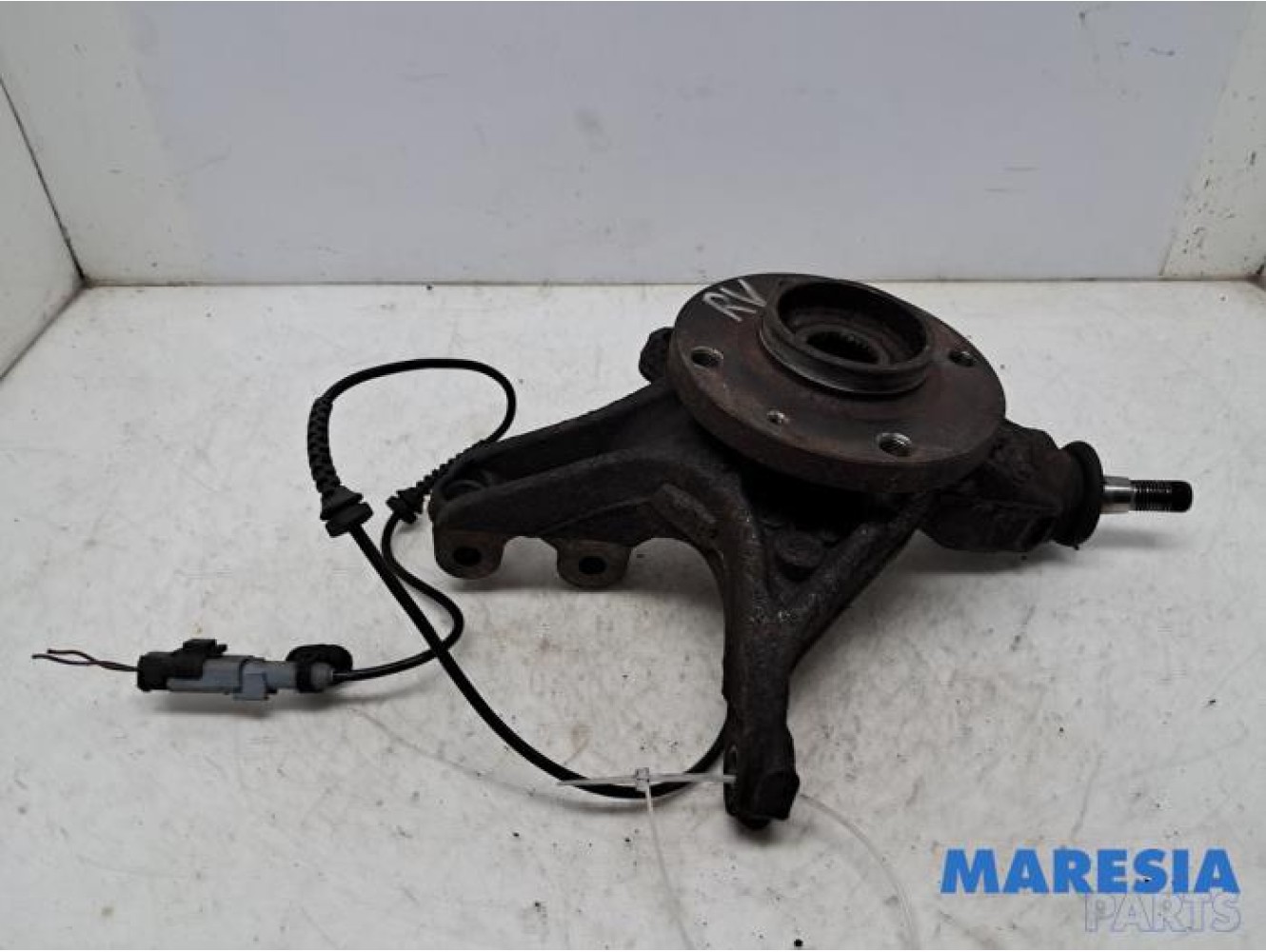 Peugeot - 308 - Knuckle, front right
