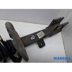 Peugeot - 308 - Stoßdämpferstrebe rechts vorne
