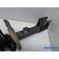 Peugeot - 308 - Stoßdämpferstrebe links vorne