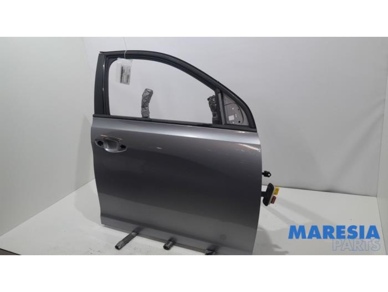 Peugeot - 308 - Front door 4-door, right