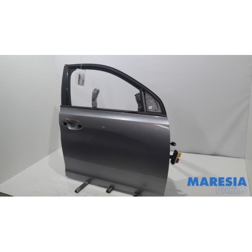 Peugeot - 308 - Front door 4-door, right