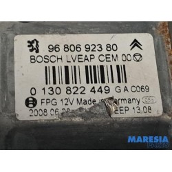 Peugeot - 308 - Ruitmechaniek 4Deurs links-achter