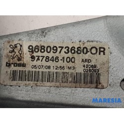 Peugeot - 308 - Rear door window mechanism 4-door, right