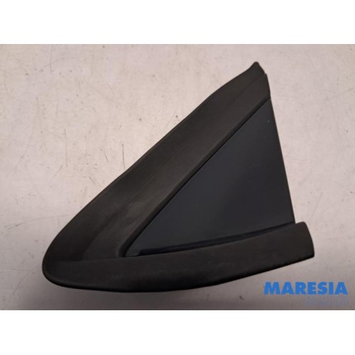 Citroen - C4 - Decorative strip