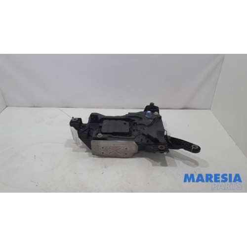 Peugeot - 308 - Adblue Tank
