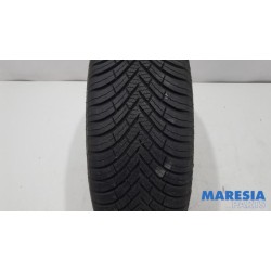 Peugeot - 308 - Tyre