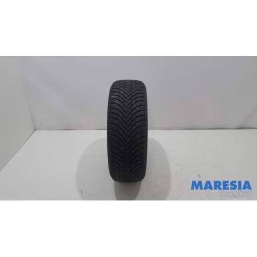 Peugeot - 308 - Tyre