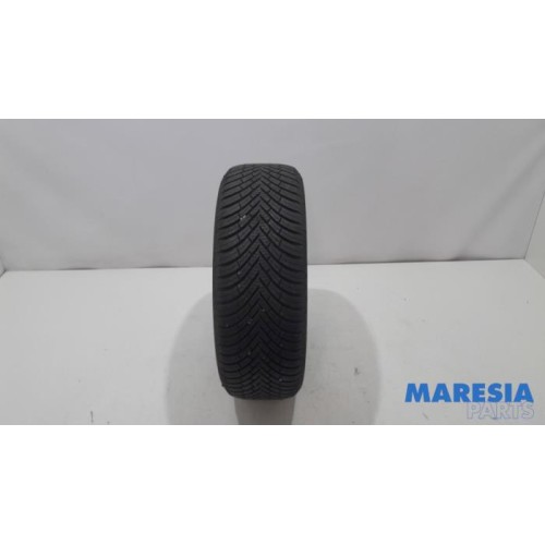 Peugeot - 308 - Tyre