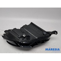 Opel - Corsa - Koplamp links
