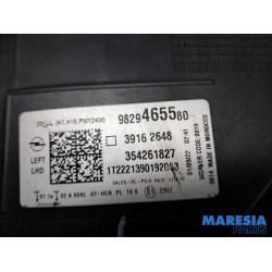 Opel - Corsa - Koplamp links