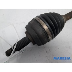 Renault - Megane - Aandrijfas links-voor