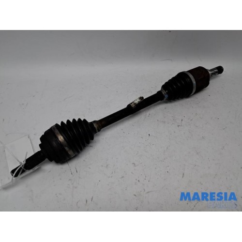 Renault - Megane - Aandrijfas links-voor