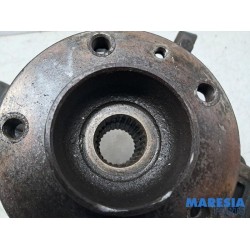 Renault - Megane - Knuckle, front left