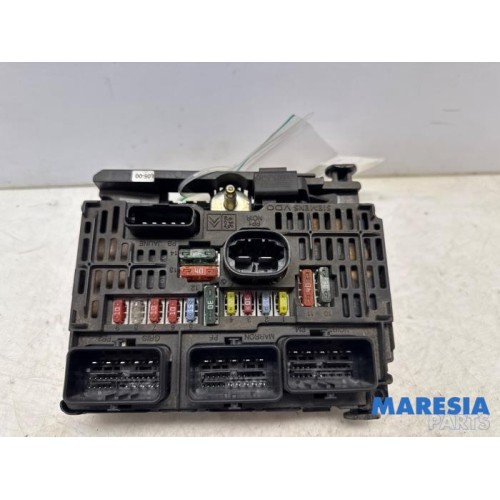 Peugeot - Expert - Fuse box