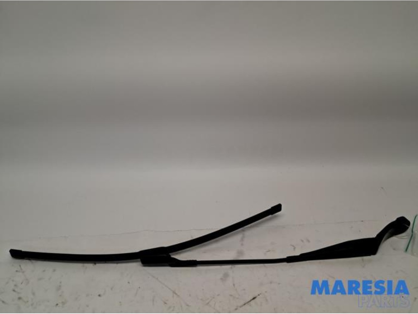 Peugeot - 308 - Front wiper arm