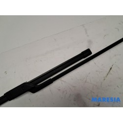 Peugeot - 308 - Front wiper arm