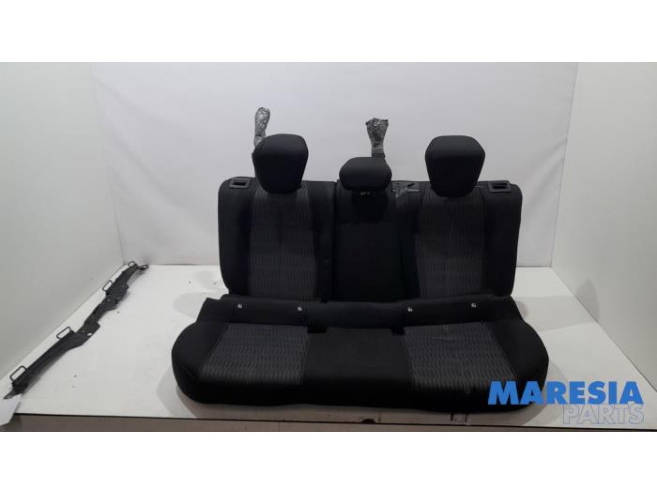 Opel - Corsa - Banquette arrière