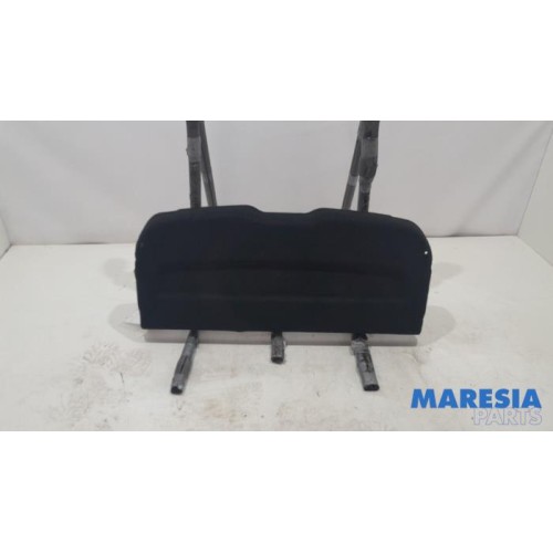 Opel - Corsa - Hoedenplank