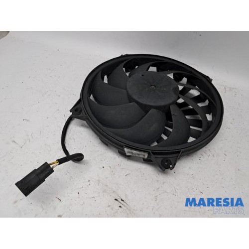 Peugeot - Expert - Fan motor